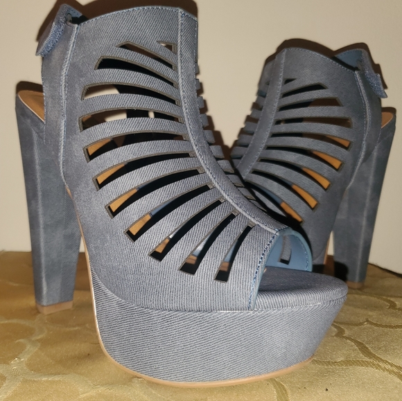 Jean Platform Heels - Picture 4 of 5